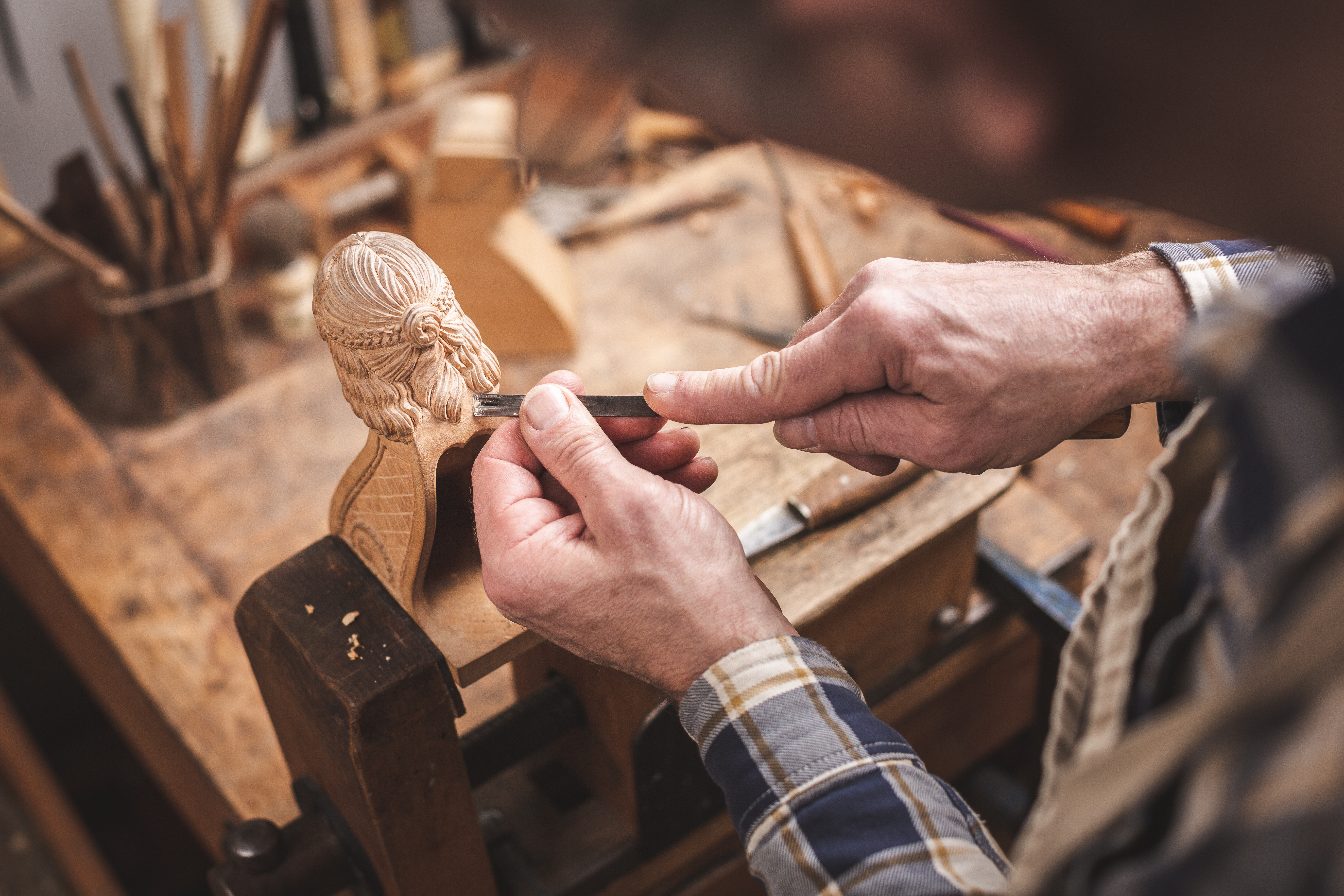 What is Wood Carving? Learn the Basics of This Popular Hobby